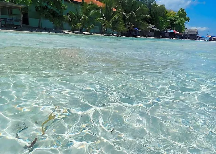 Hostel Magic's Place Moalboal